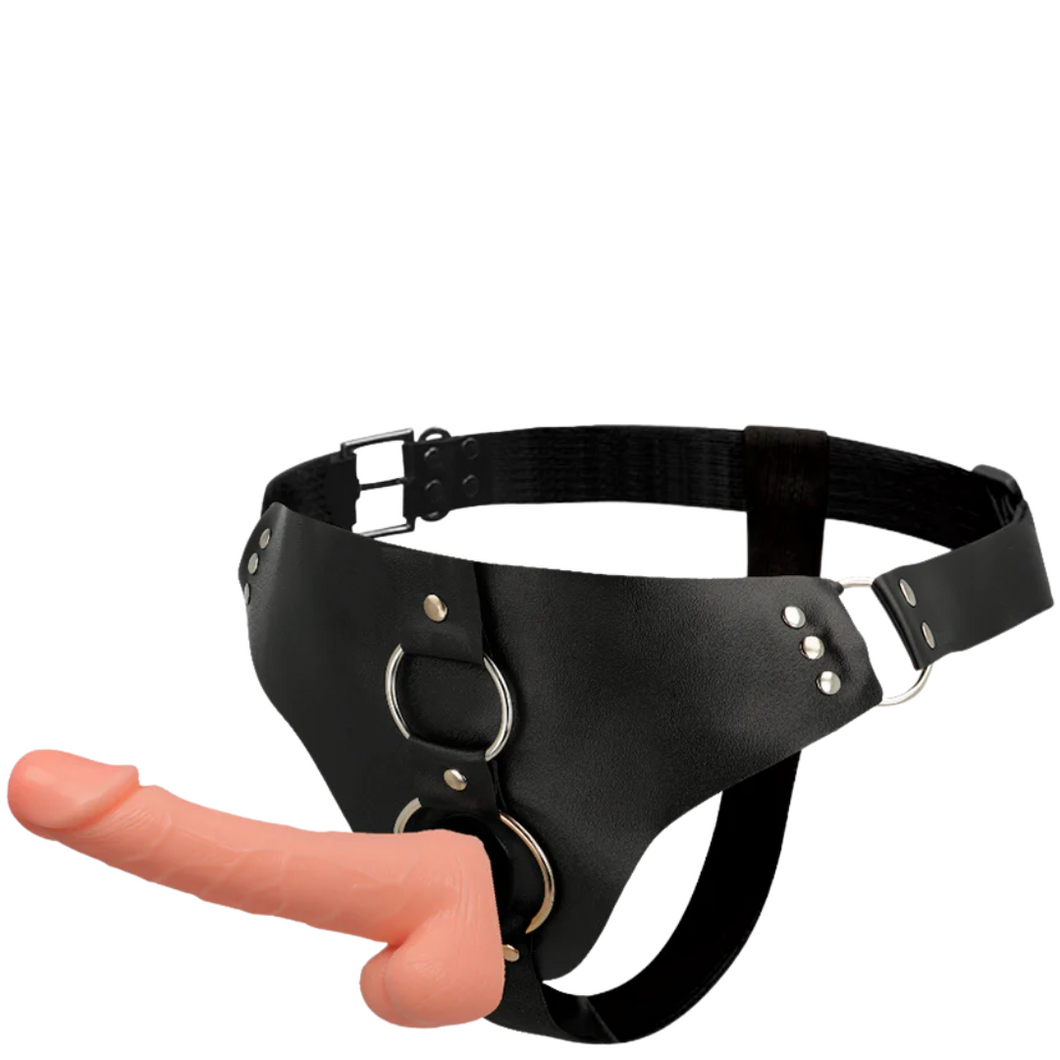 Strap-On Dildo Harness Attraction Taylor